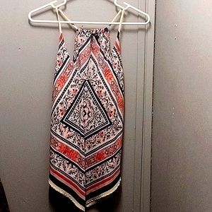 Women's tank top size medium